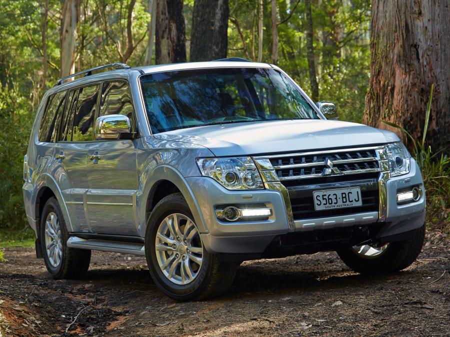  Mitsubishi Pajero 5-Door 2014 года  (AU) (фото 35 из 40)